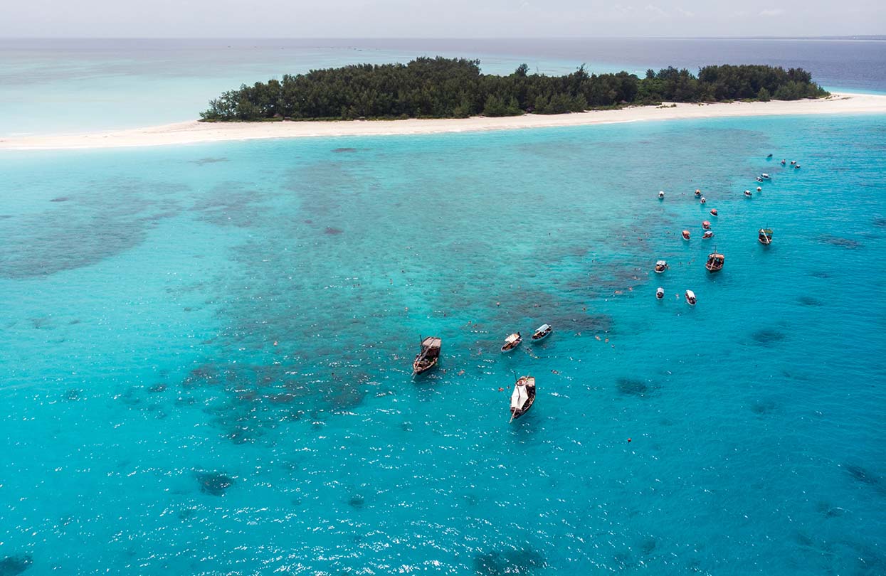 Mnemba Atoll in Zanzibar, image by Gideon Ikigai, shutterstock