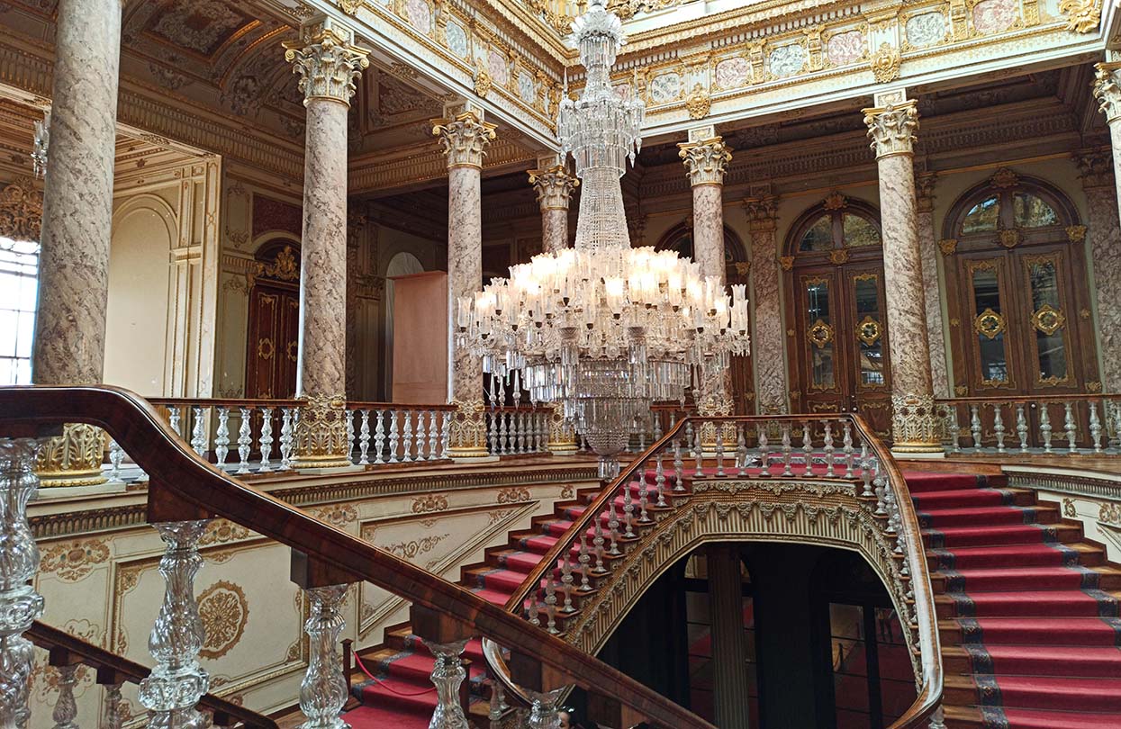 Inside Dolmabahce Palace, image by Youcef laib, Shutterstock